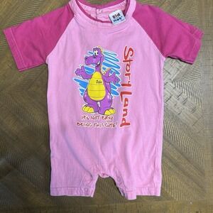 Kid U Not Romper 12M Vintage Storyland Pink With Duke & Metal Snaps